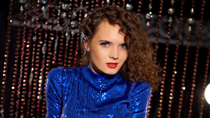 Инна Комбарова - участница 1 сезона шоу Холостяк на ТНТ